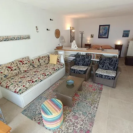 For 4 Terrace With Sea View Apartment *